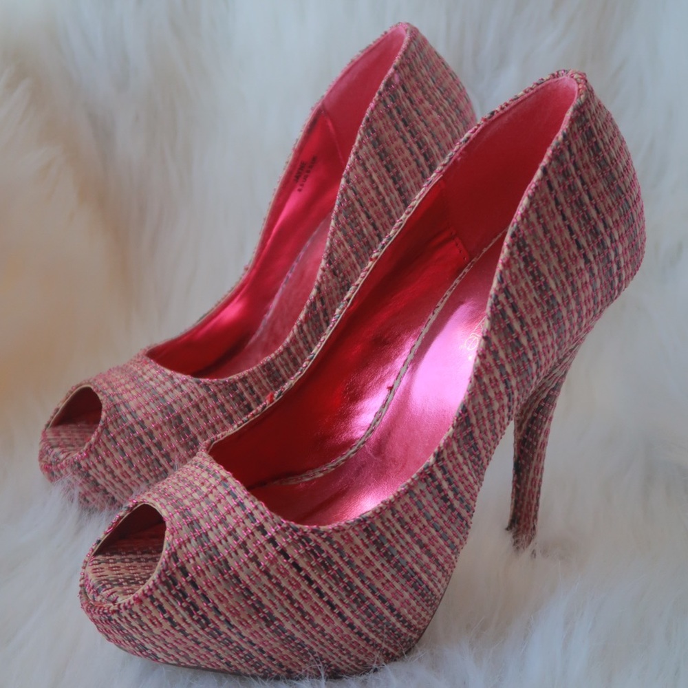 Women’s shoes